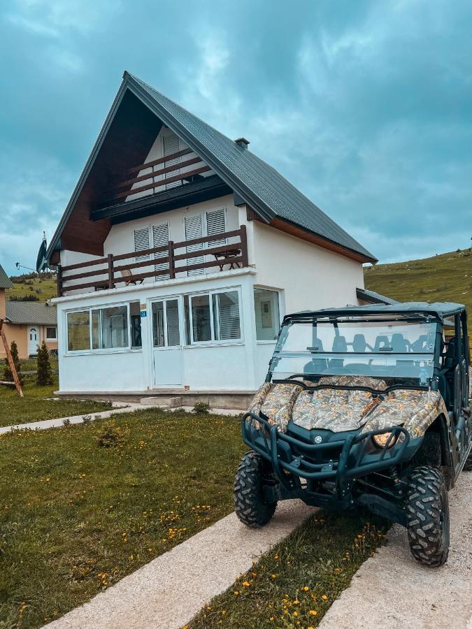 Guest House Sara Žabljak Buitenkant foto