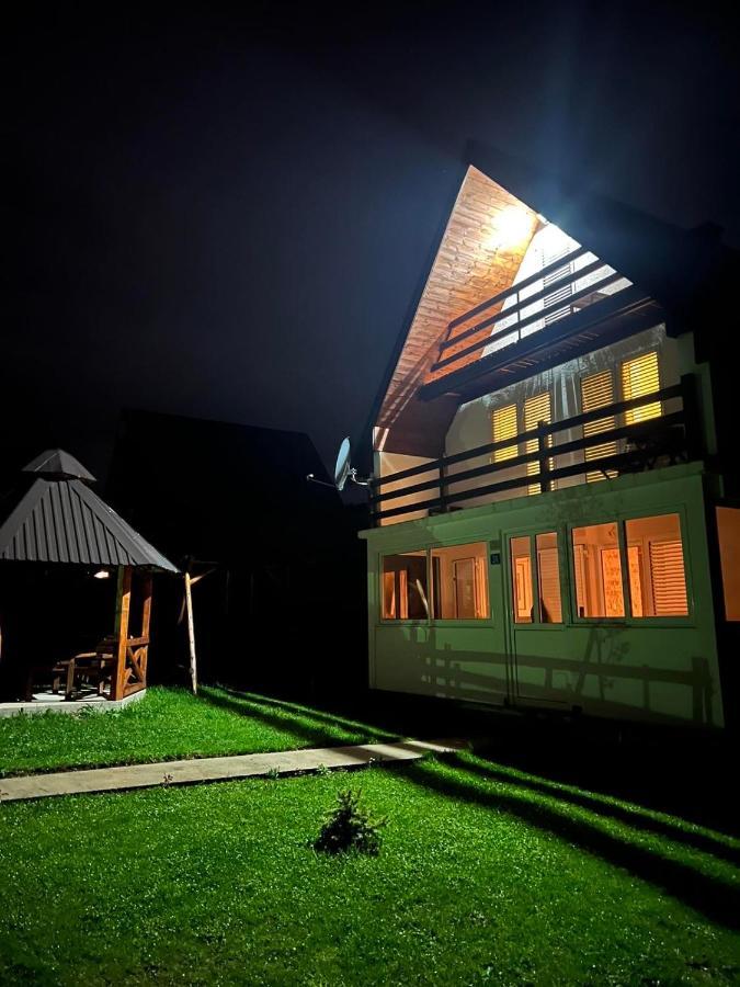 Guest House Sara Žabljak Buitenkant foto